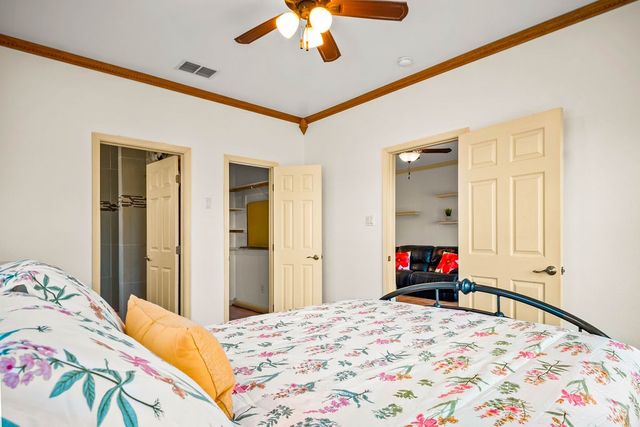 1117 S 9th St 804, Port Aransas, TX 78373