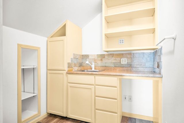 1117 S 9th St 804, Port Aransas, TX 78373