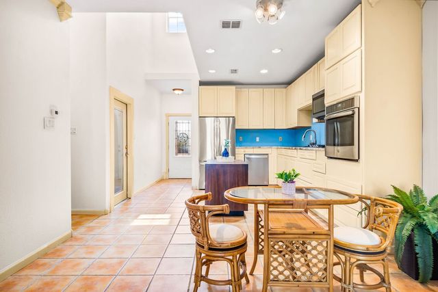 1117 S 9th St 804, Port Aransas, TX 78373