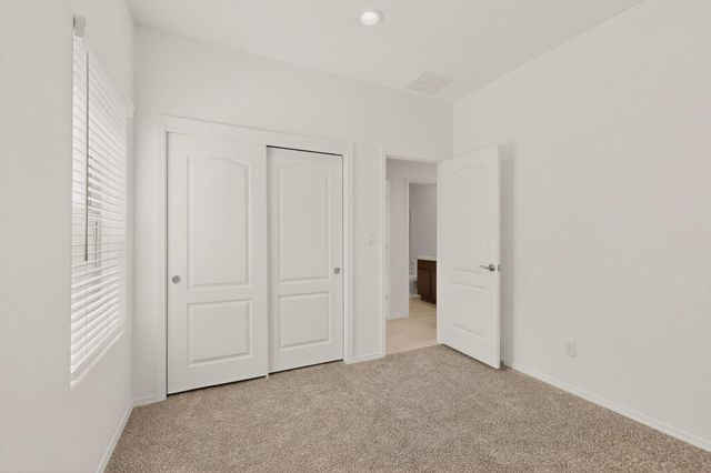 308 Prism Avenue SW, Rio Rancho, NM 87124