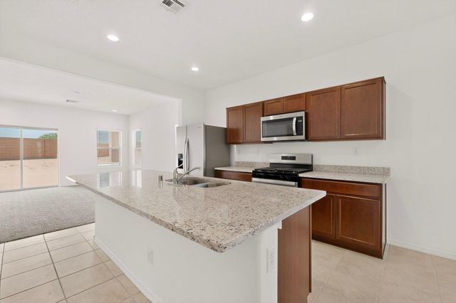 308 Prism Avenue SW, Rio Rancho, NM 87124