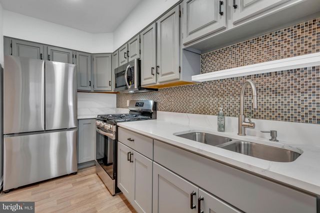 1527 MONTANA AVE NE, Washington, DC 20018