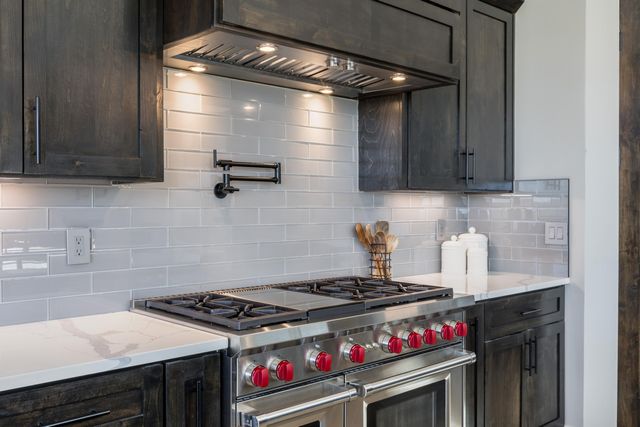 8805 Silver Oak Lane NE, Albuquerque, NM 87113