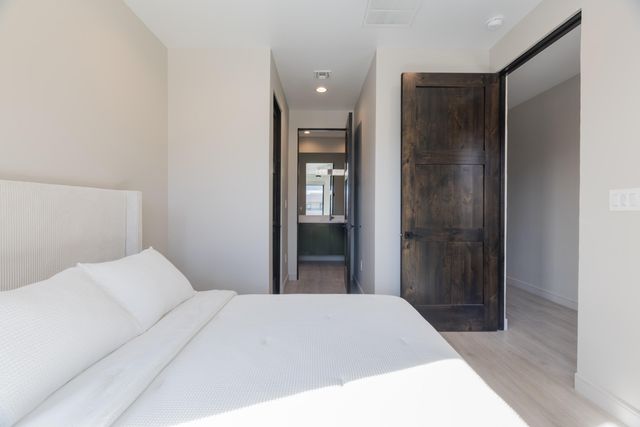 8805 Silver Oak Lane NE, Albuquerque, NM 87113