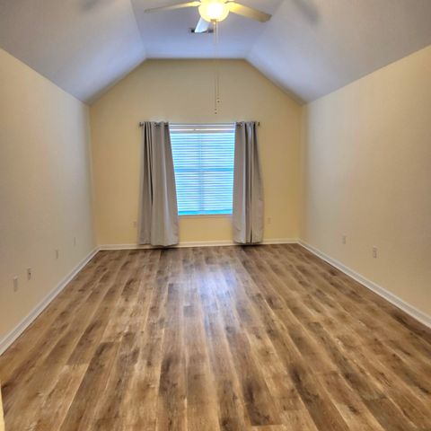 108 Farrah Avenue, Niceville, FL 32578