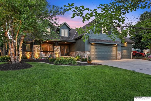 127 N 248th Circle, Waterloo, NE 68069