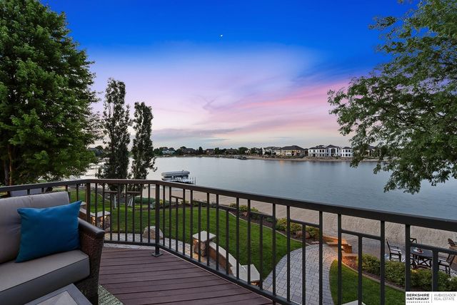 127 N 248th Circle, Waterloo, NE 68069
