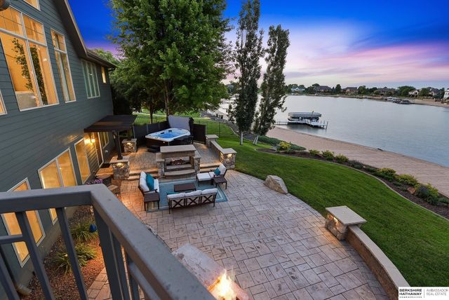 127 N 248th Circle, Waterloo, NE 68069