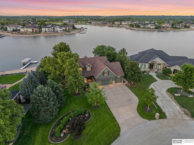 127 N 248th Circle, Waterloo, NE 68069