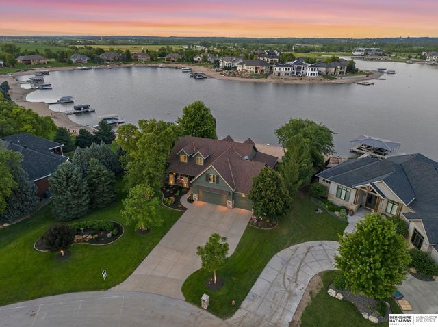 127 N 248th Circle, Waterloo, NE 68069