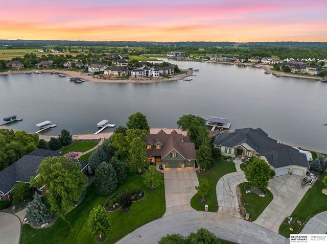 127 N 248th Circle, Waterloo, NE 68069
