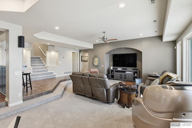 127 N 248th Circle, Waterloo, NE 68069