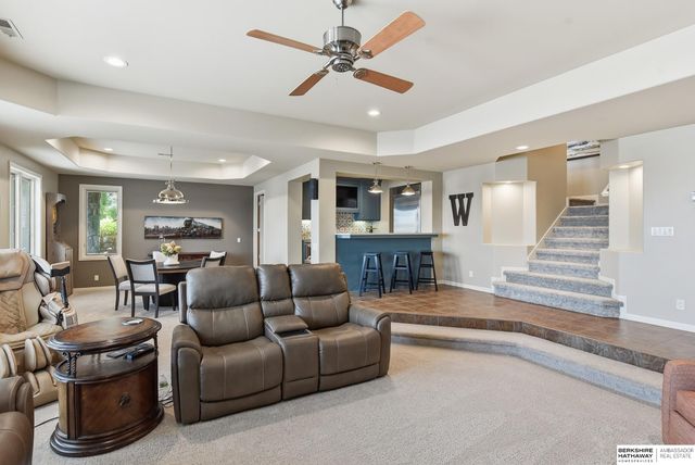 127 N 248th Circle, Waterloo, NE 68069