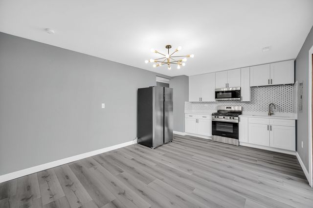 4210 Birchwood Road, Richton Park, IL 60471