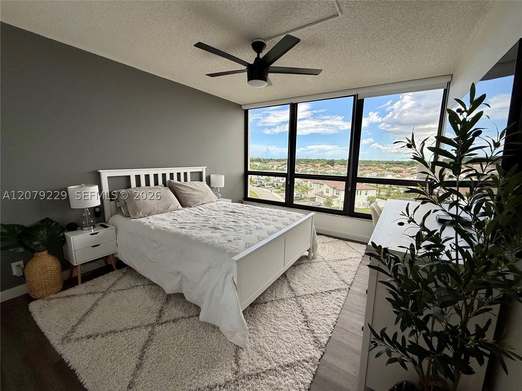 5951 Wellesley Park Dr 605, Boca Raton, FL 33433