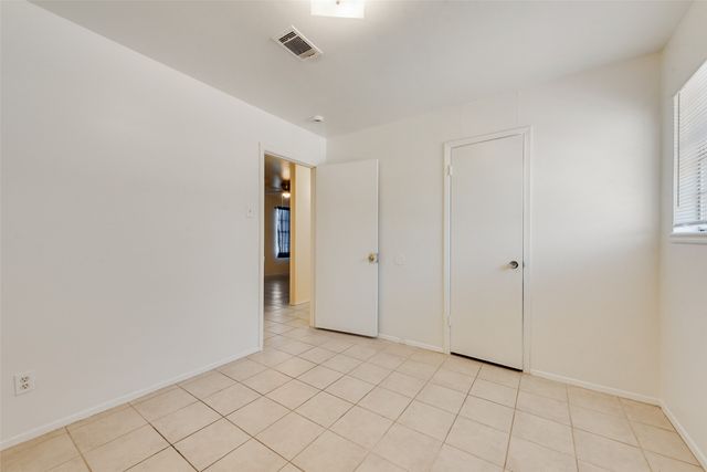 506 N Elm Street A, Arlington, TX 76011