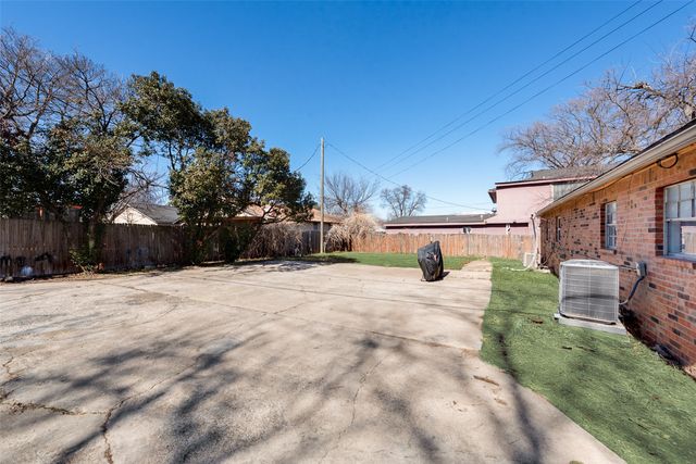 506 N Elm Street A, Arlington, TX 76011