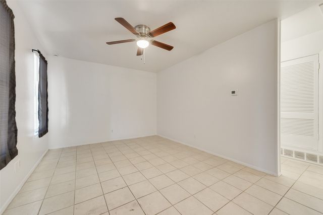 506 N Elm Street A, Arlington, TX 76011