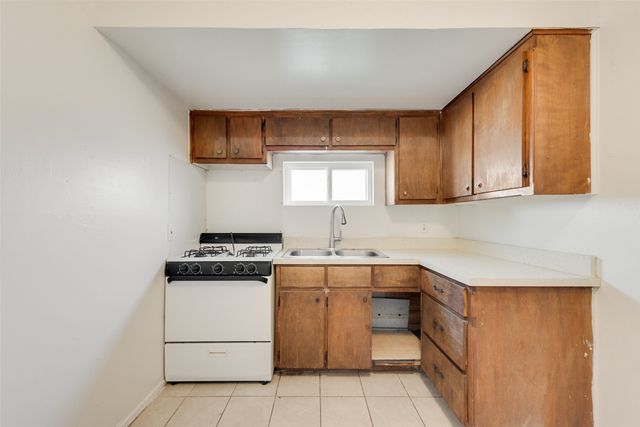 506 N Elm Street A, Arlington, TX 76011