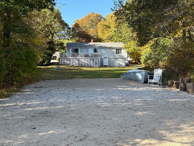 28 Swan Lake Rd, Yarmouth, MA 02673