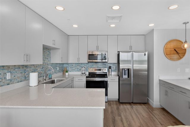 1709 N TAMIAMI TRAIL 505, Sarasota, FL 34234