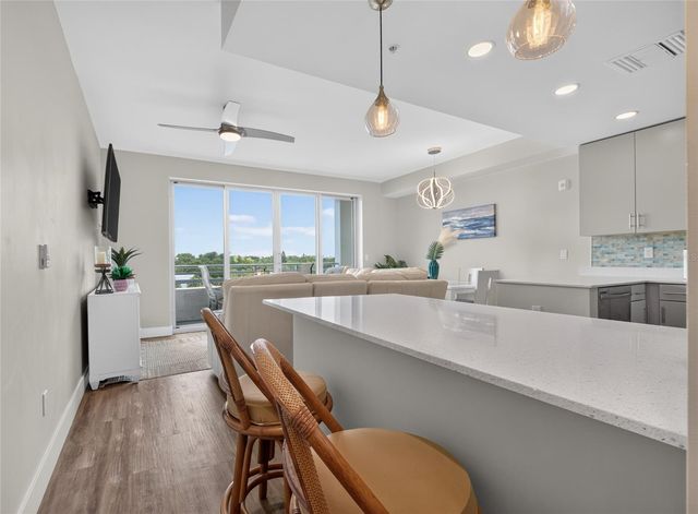 1709 N TAMIAMI TRAIL 505, Sarasota, FL 34234