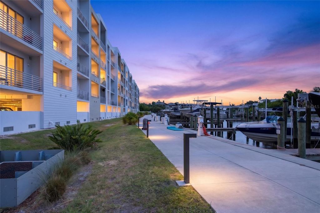 1709 N TAMIAMI TRAIL 505, Sarasota, FL 34234