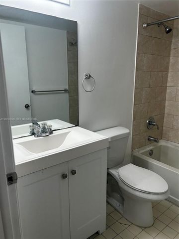 6955 NW 186th St F407, Hialeah, FL 33015