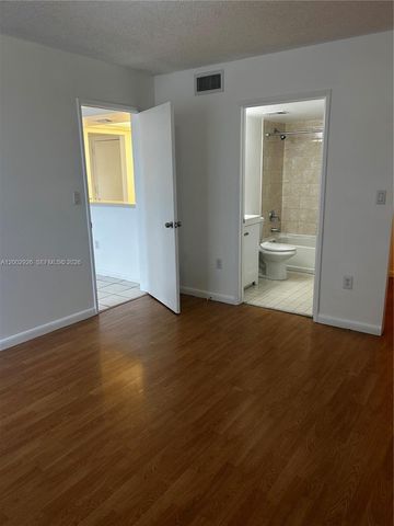 6955 NW 186th St F407, Hialeah, FL 33015