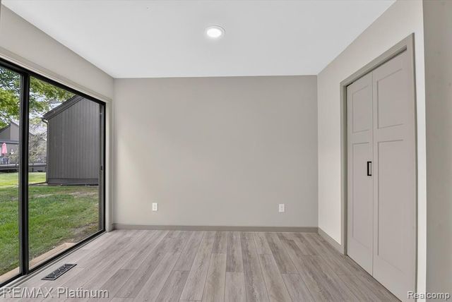 32 Haverhill Court, Ann Arbor, MI 48105
