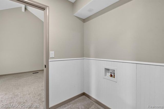 32 Haverhill Court, Ann Arbor, MI 48105