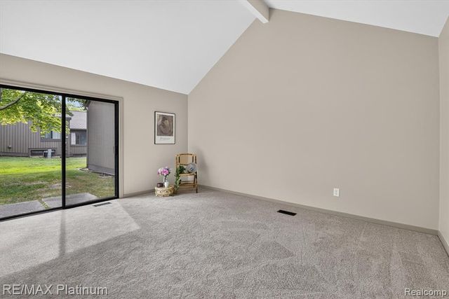32 Haverhill Court, Ann Arbor, MI 48105