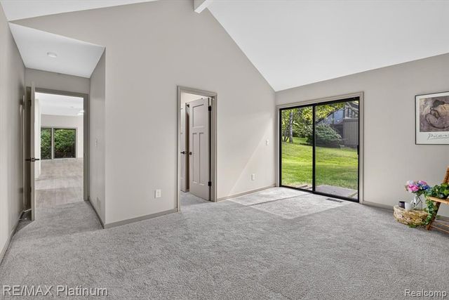 32 Haverhill Court, Ann Arbor, MI 48105
