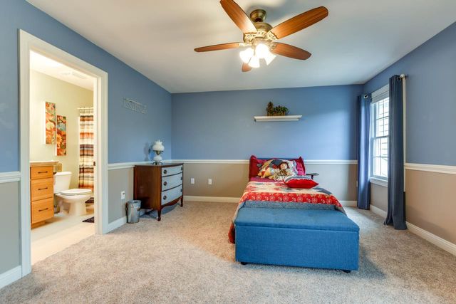 3310 Saracen Way, Verona, WI 53593