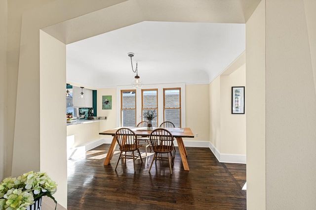 2634 N 71st STREET, Wauwatosa, WI 53213