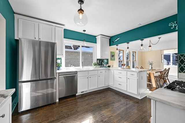 2634 N 71st STREET, Wauwatosa, WI 53213