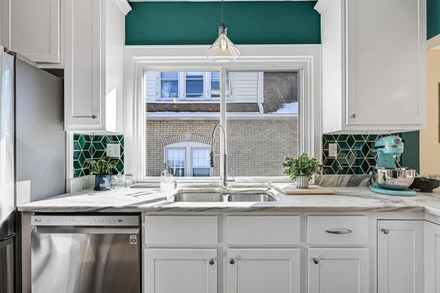 2634 N 71st STREET, Wauwatosa, WI 53213