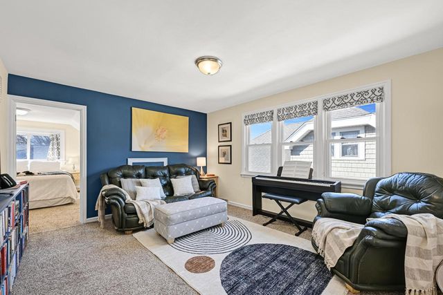 2634 N 71st STREET, Wauwatosa, WI 53213