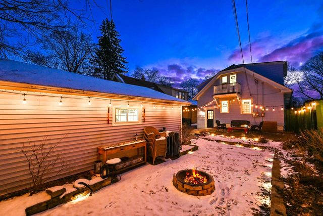 2634 N 71st STREET, Wauwatosa, WI 53213