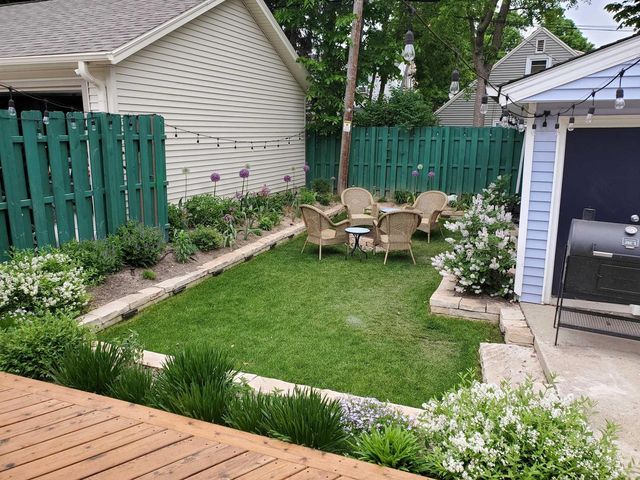 2634 N 71st STREET, Wauwatosa, WI 53213