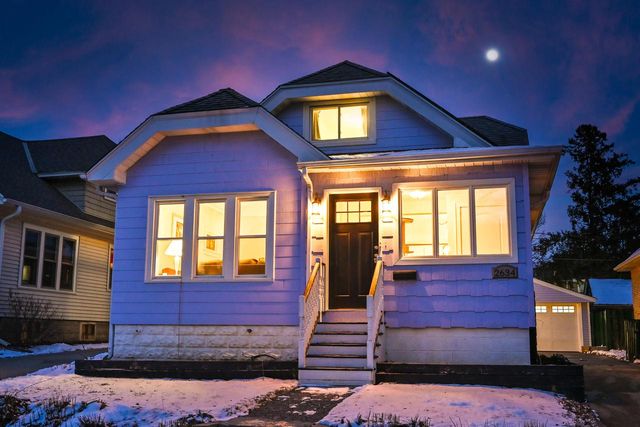 2634 N 71st STREET, Wauwatosa, WI 53213