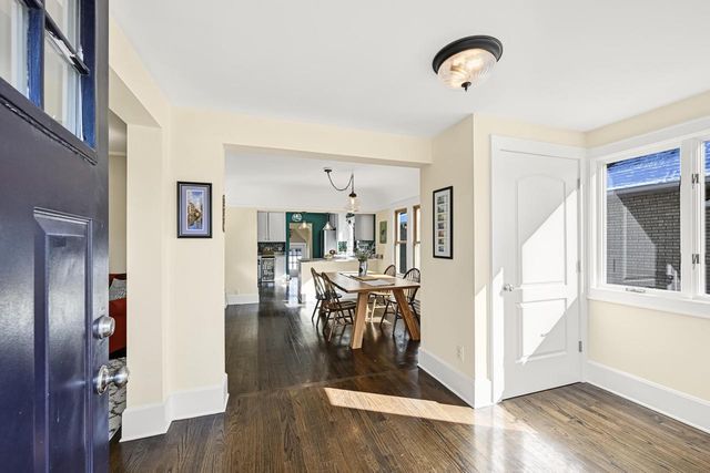 2634 N 71st STREET, Wauwatosa, WI 53213