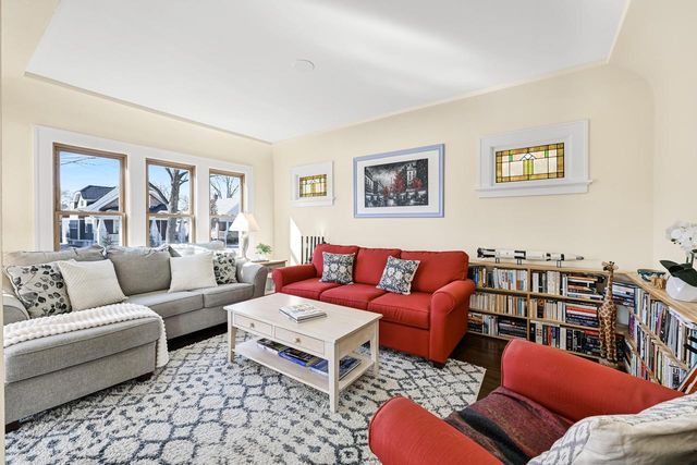 2634 N 71st STREET, Wauwatosa, WI 53213