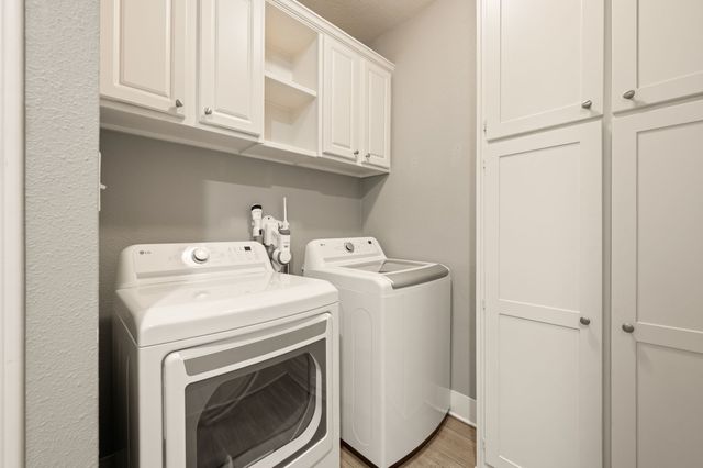 800 N Clements Street, Gainesville, TX 76240