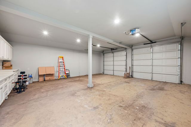 800 N Clements Street, Gainesville, TX 76240