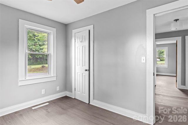119 Osborne Street, Jonesville, NC 28642