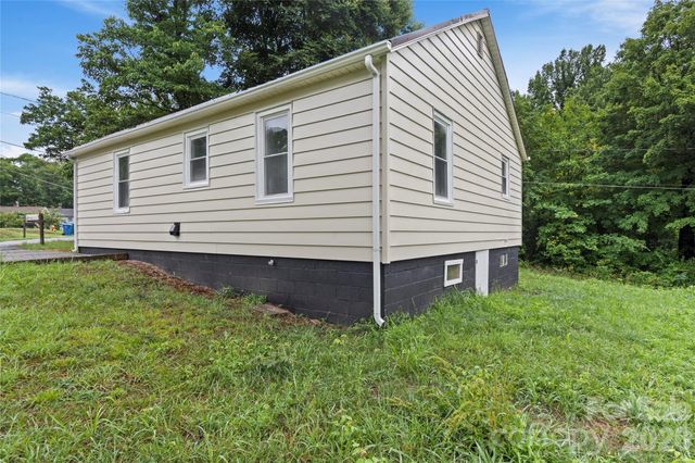 119 Osborne Street, Jonesville, NC 28642