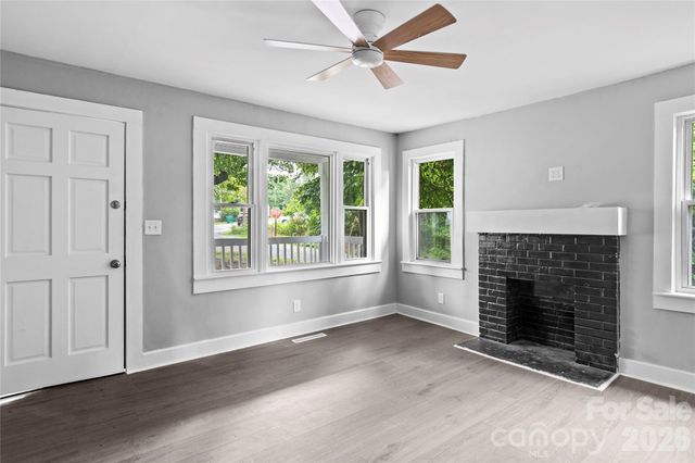 119 Osborne Street, Jonesville, NC 28642