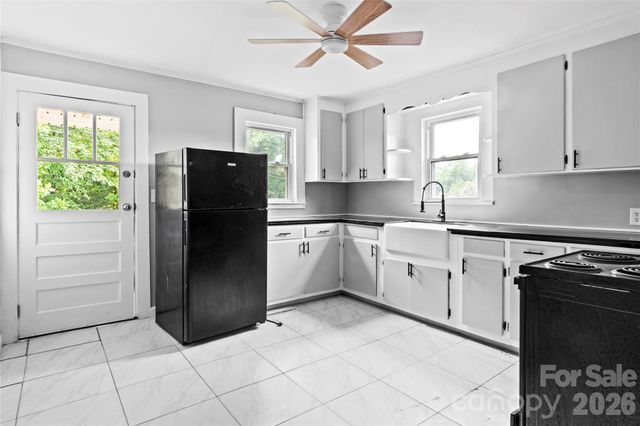 119 Osborne Street, Jonesville, NC 28642