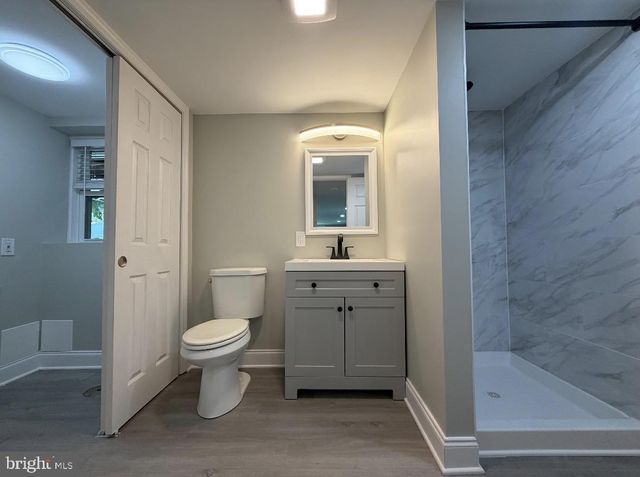 14 VASSAR AVE, Somerdale, NJ 08083
